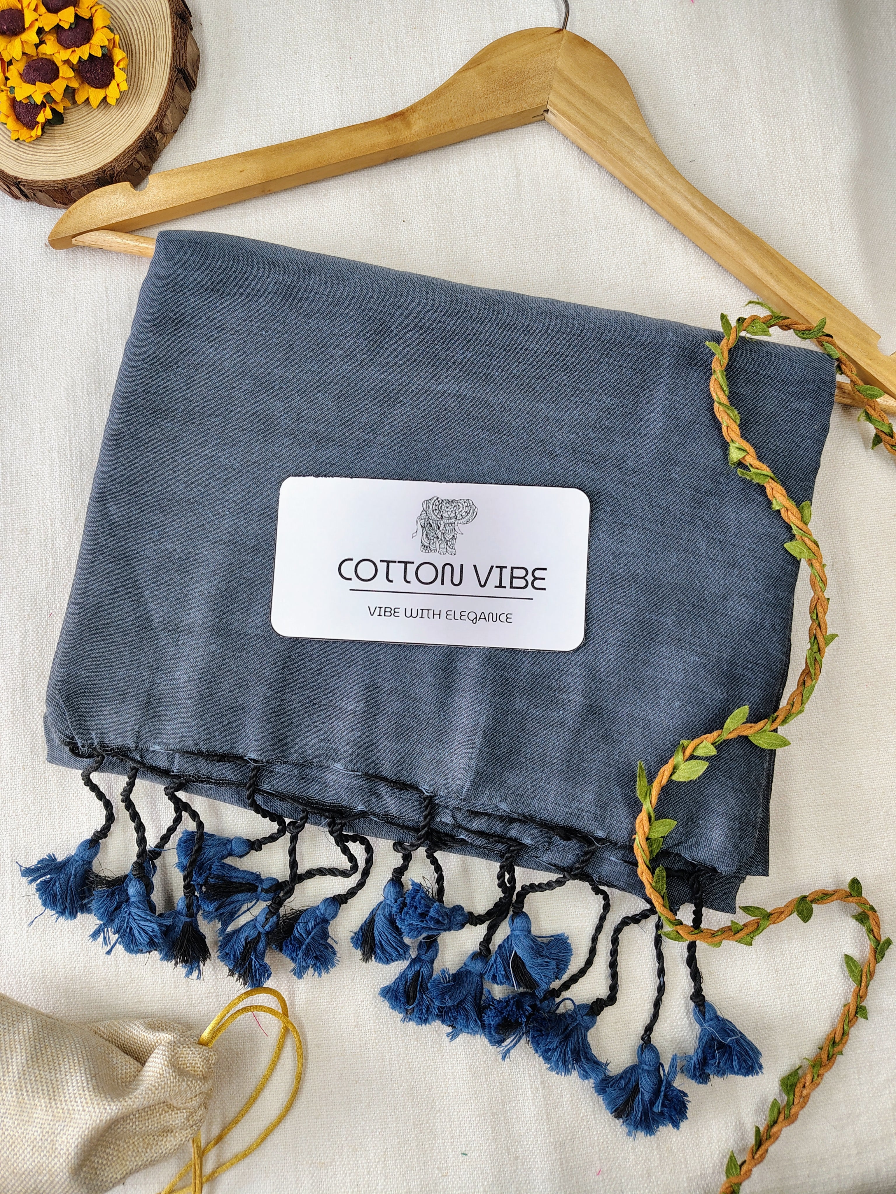 Grey Cotton Khadi Saree With Designer Flower Based Printed Blouse