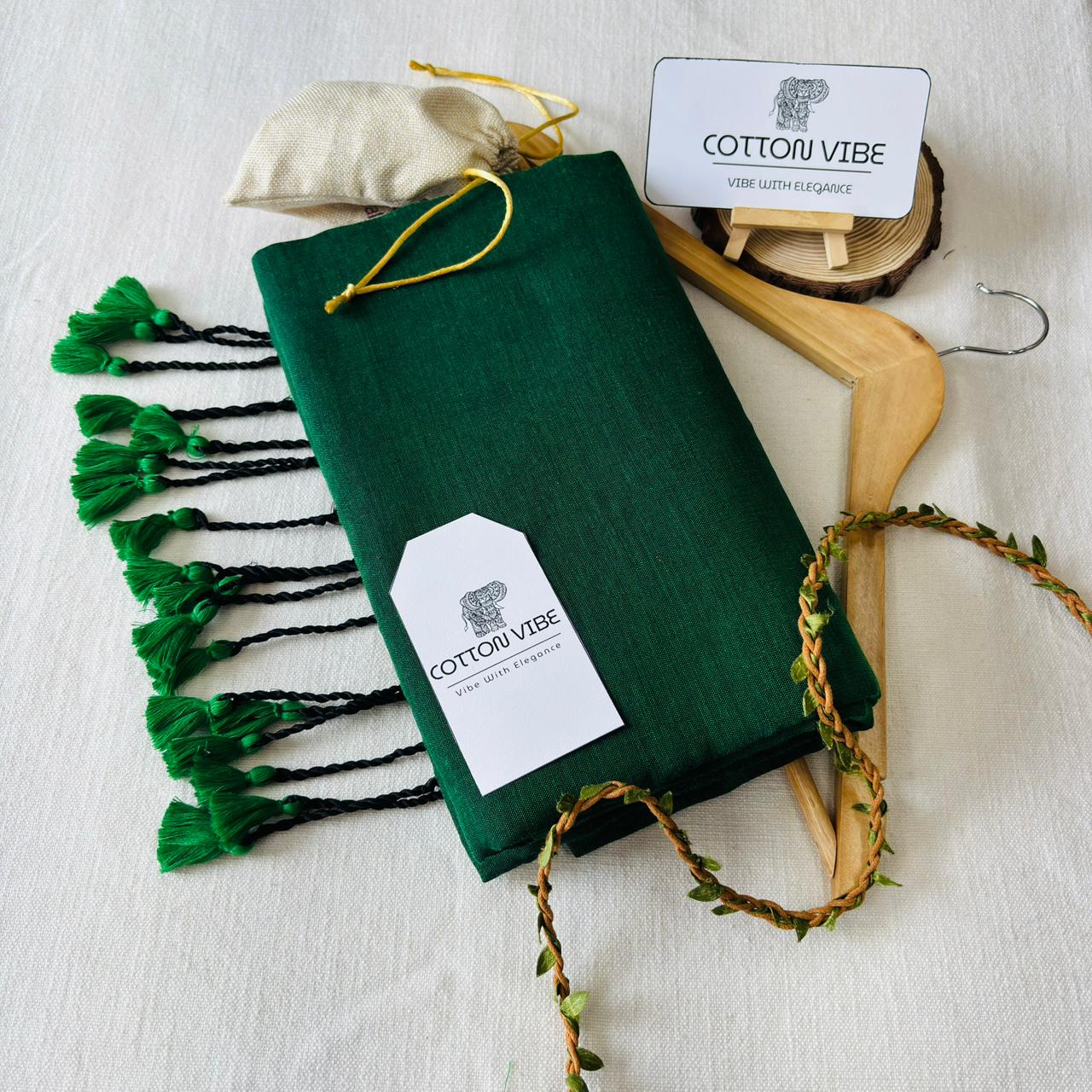 Bottol Green Khadi Cotton Saree